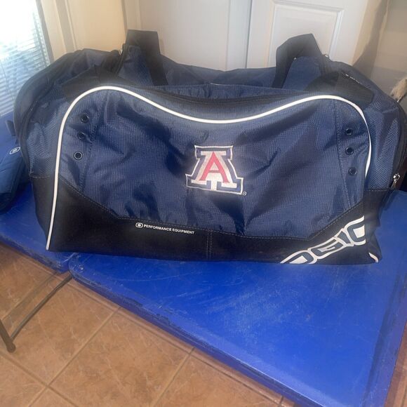 University of Arizona Logo Lightweight Duffel Bag Sport Gym Blue